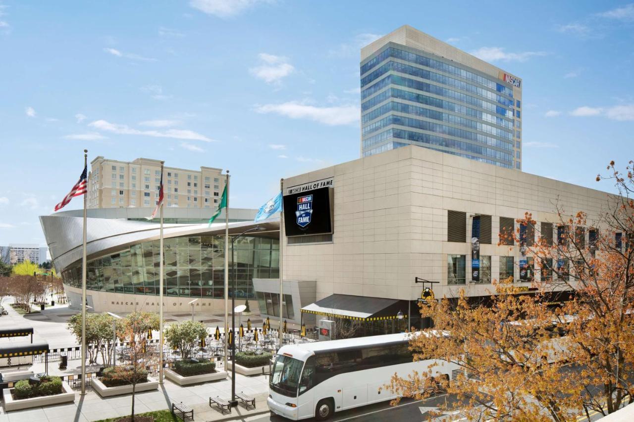 Embassy Suites By Hilton Charlotte Uptown Exteriör bild