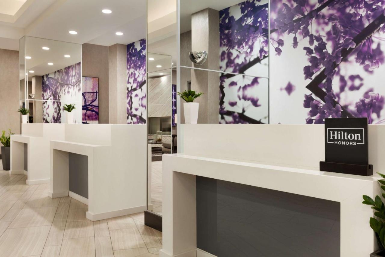 Embassy Suites By Hilton Charlotte Uptown Exteriör bild