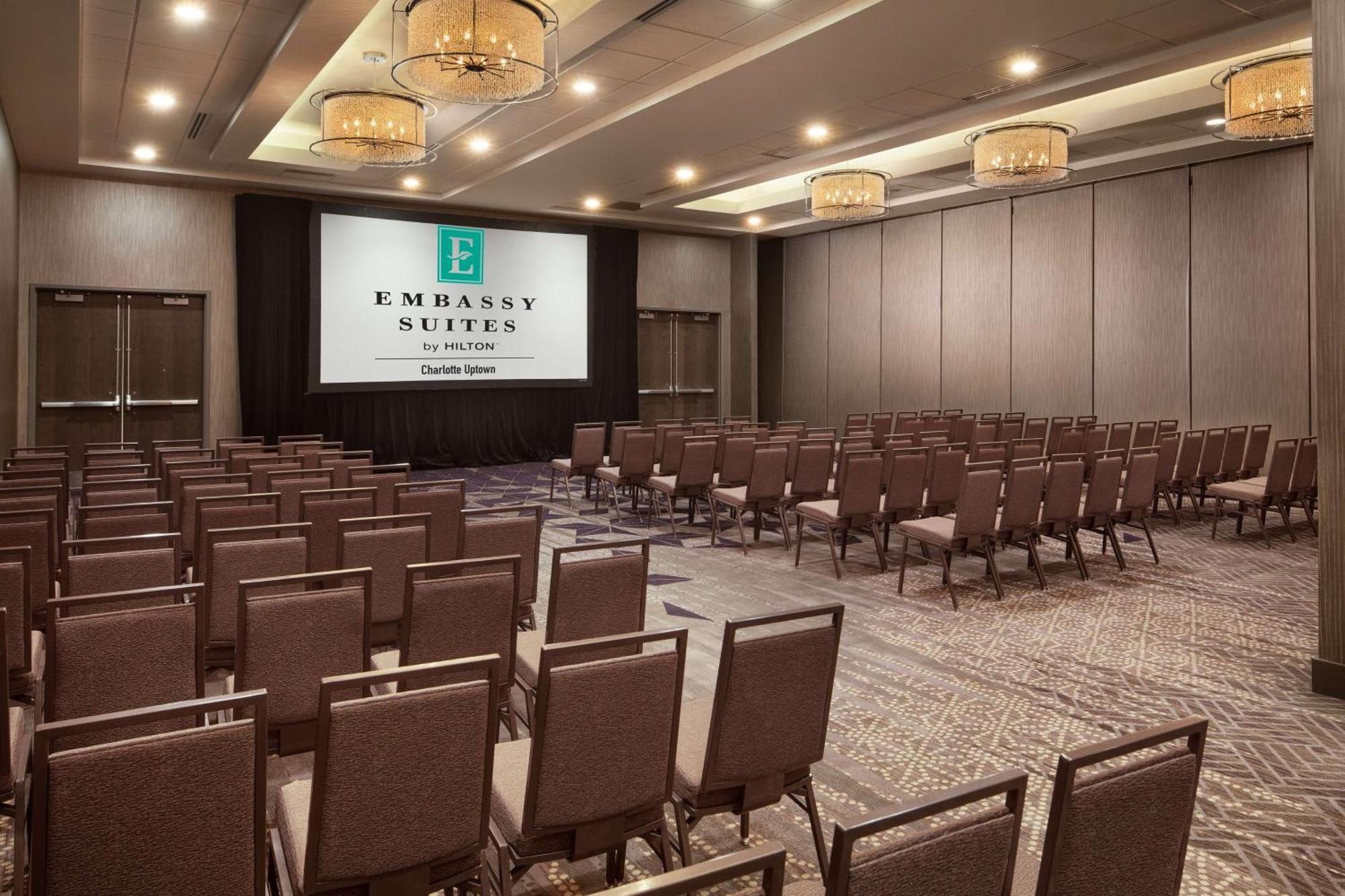 Embassy Suites By Hilton Charlotte Uptown Exteriör bild